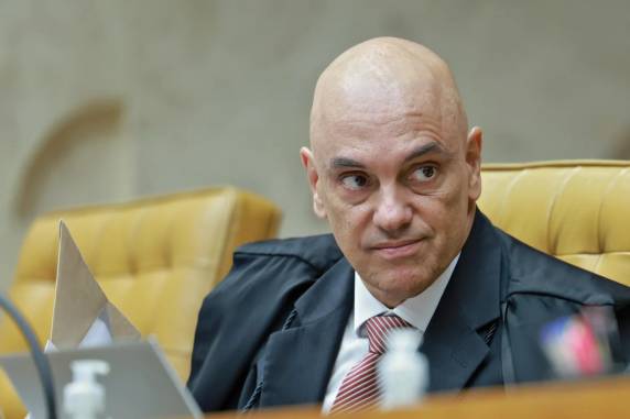 Decisão atende a pedido da Procuradoria-Geral da República (PGR), que aponta falta de provas para comprovar elementos da delação de Mauro Cid