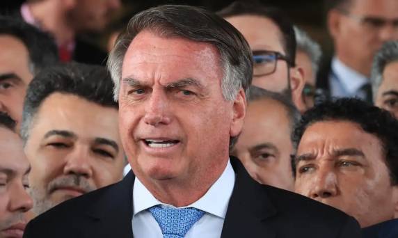 Defesa do ex-presidente pediu absolvição ao STF