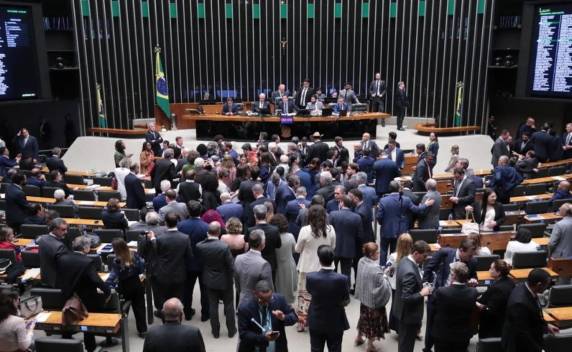 Cassação seria uma consequência da condenação da deputada pelo Supremo Tribunal Federal (STF) por ter comandado uma invasão a sistemas do Conselho Nacional de Justiça (CNJ)