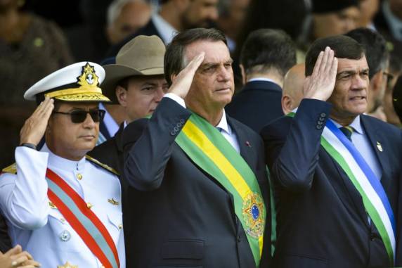 Caso do ex-presidente, condenado a 27 anos e três meses de prisão por tentativa de golpe de Estado, será analisado pelo Superior Tribunal Militar