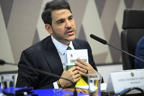 Jorge Messias não obteve os 41 votos favoráveis necessários, tornando-se o primeiro nome barrado pela Casa desde 1894