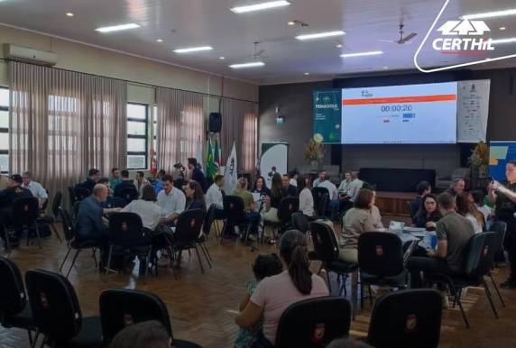 Certhil participa de ações de cooperativismo e rodada de negócios durante a Fenasoja 2026, reforçando integração regional, parcerias estratégicas e compromisso com o desenvolvimento da comunidade.
