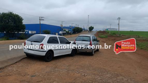 Acidente com danos materiais ocorreu no fim da tarde deste domingo (17), próximo à área industrial e mobilizou Brigada Militar e Comando Rodoviário